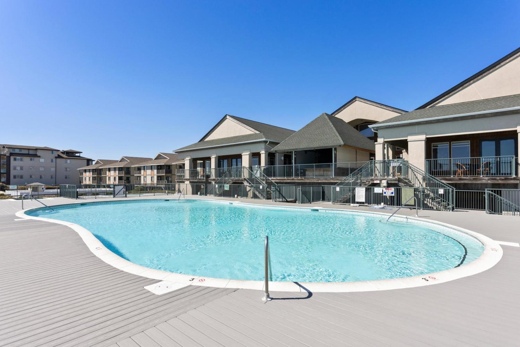 Oceanview 4Br/4Ba Condo, Steps To Beach/Pool Ocean Isle Beach Exterior foto