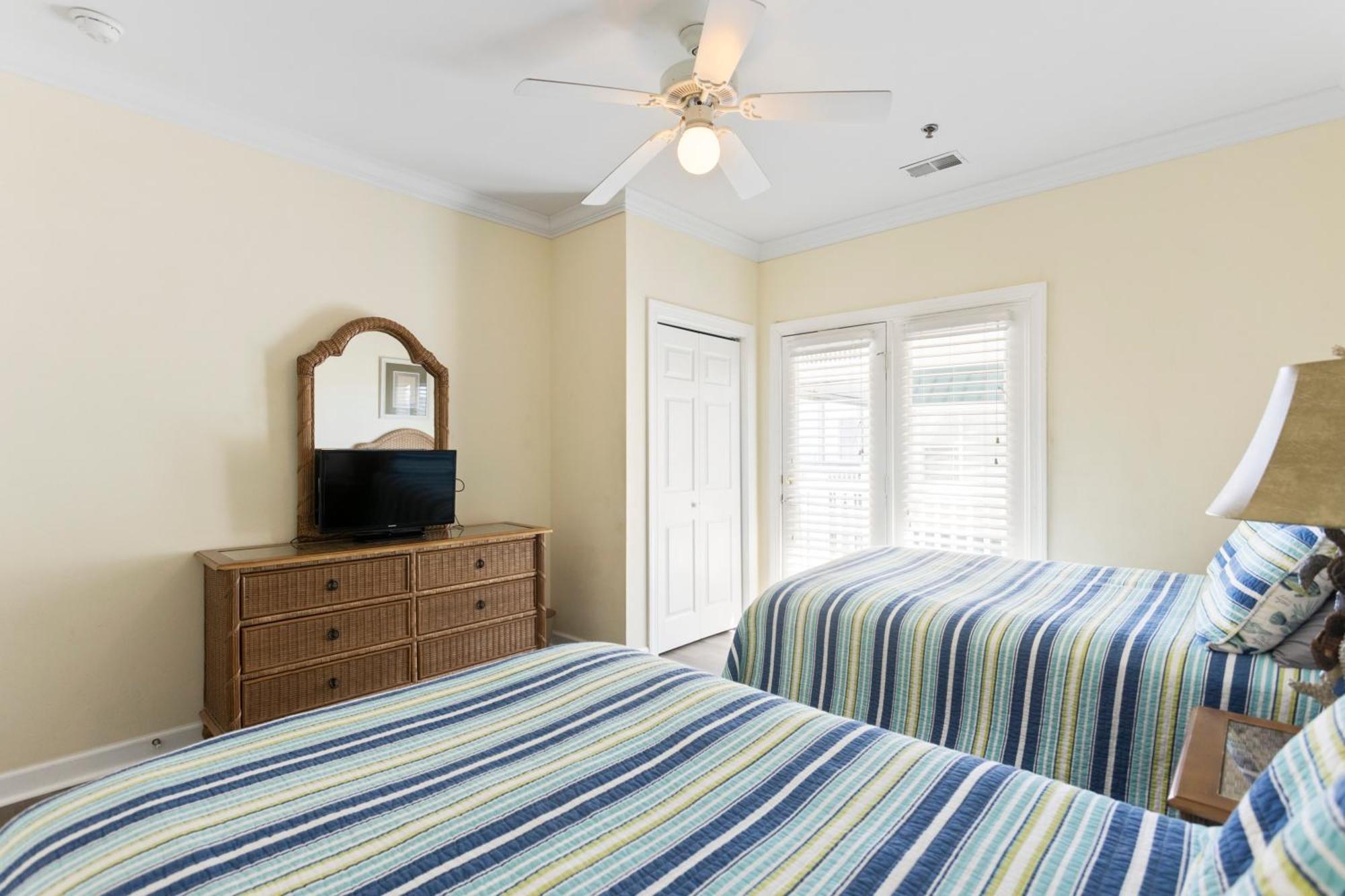 Oceanview 4Br/4Ba Condo, Steps To Beach/Pool Ocean Isle Beach Exterior foto